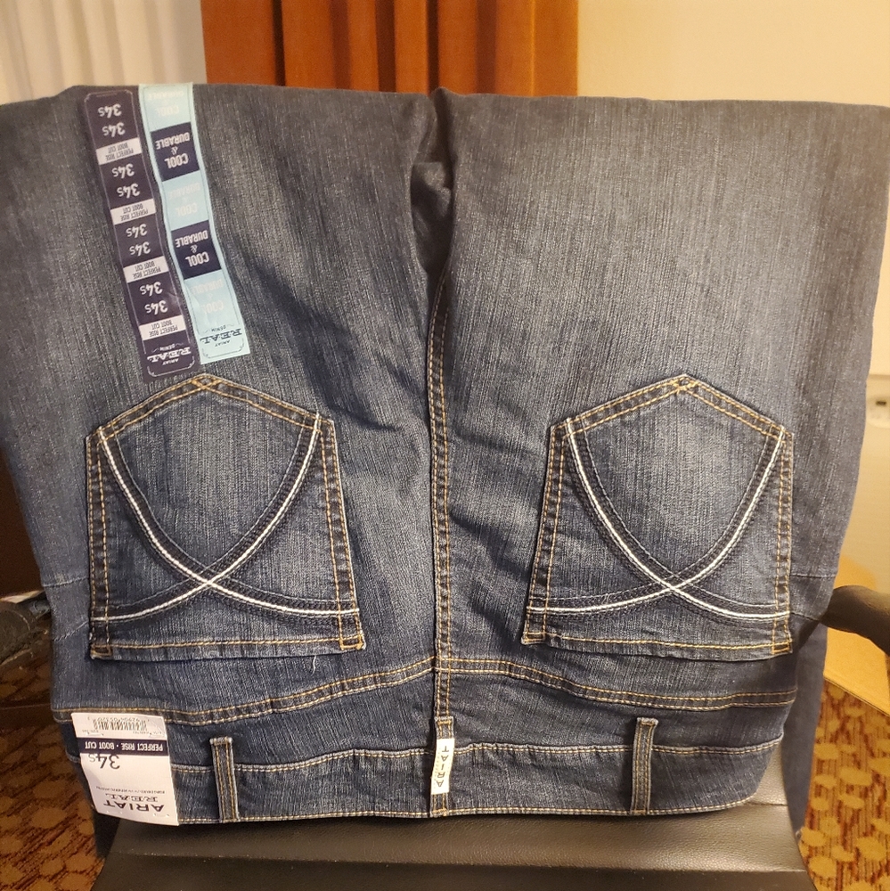 Ariat jeans size 34 New